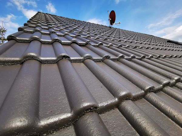 Dachbeschichtung/Dachreinigung/Dachsanierung in Aachen  finden